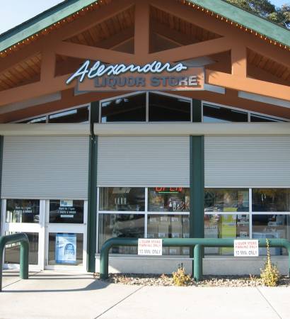 RS-COM-EXT-Alexanders-Liquor-Store-3.JPG-1-scaled (1)